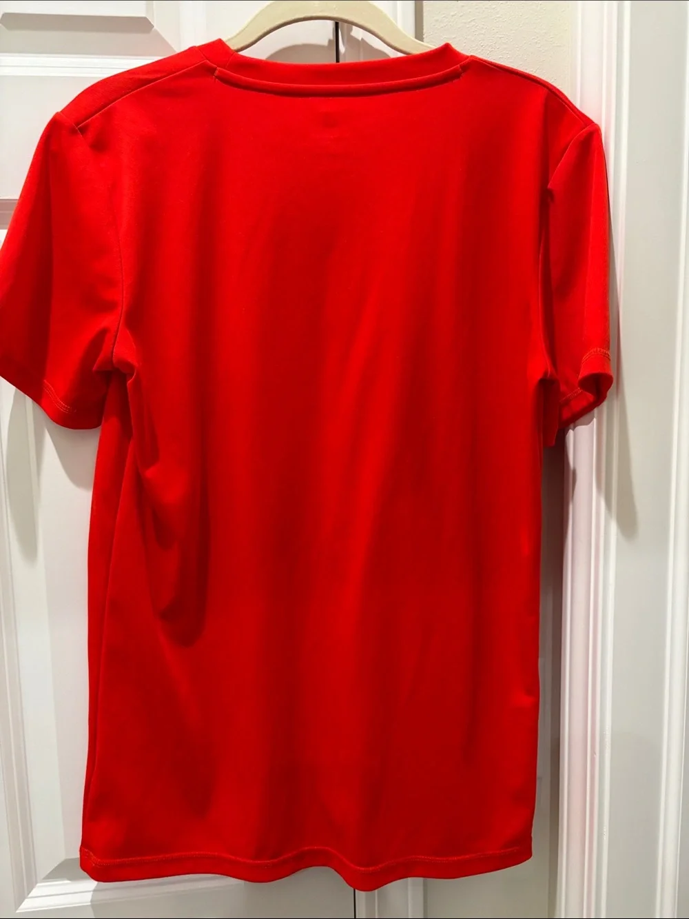 New Adidas RED Boy’s black gray camo Logo Short Sleeve Tee Size XL 14 16 EUC